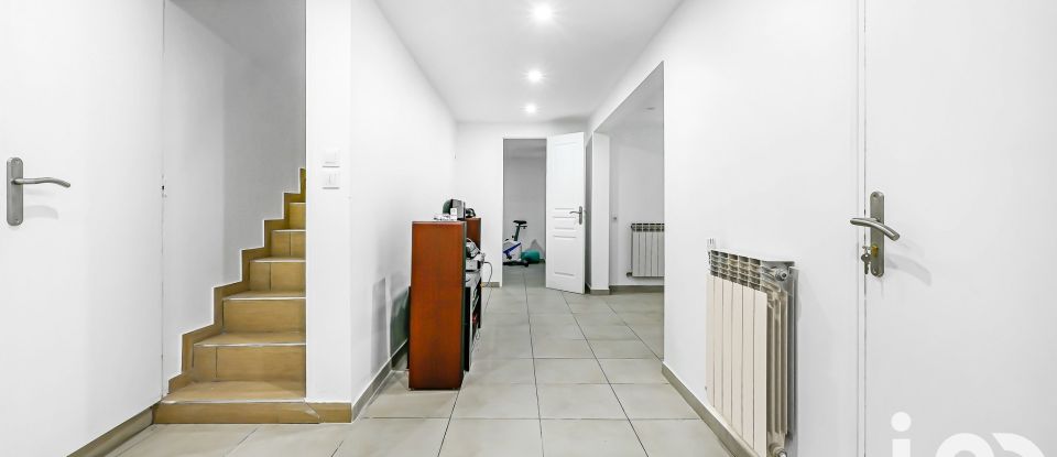 Maison 5 pièces de 145 m² à Nanterre (92000)