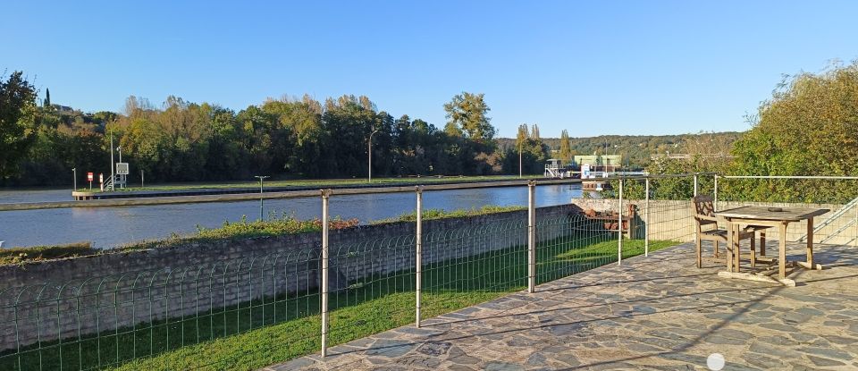 Maison traditionnelle 6 pièces de 200 m² à Champagne-sur-Seine (77430)