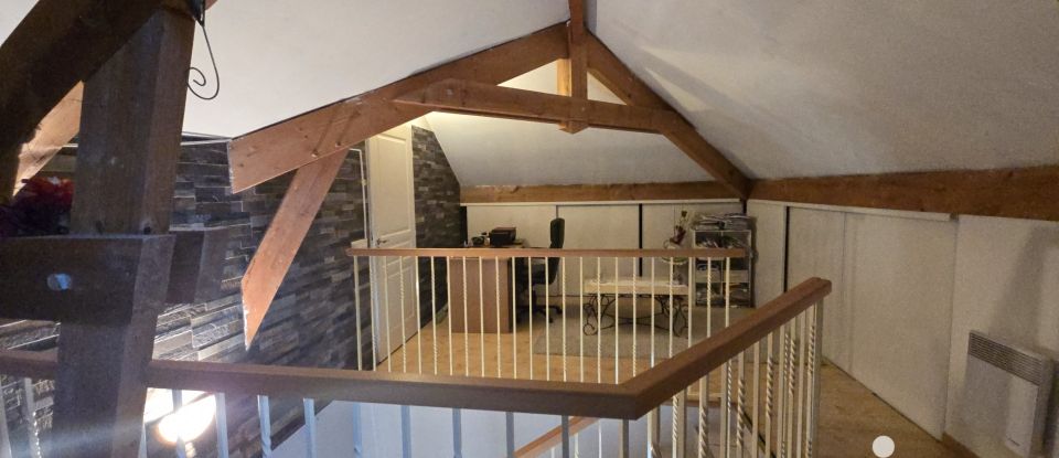 Maison 8 pièces de 178 m² à Bazet (65460)