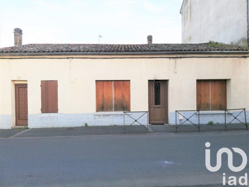 Town house 5 rooms of 160 m² in Bergerac (24100)