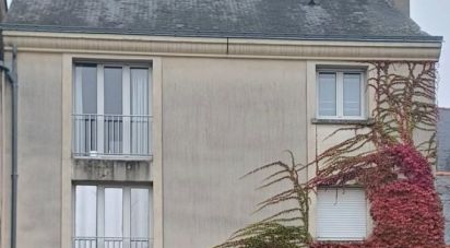 Apartment 2 rooms of 53 m² in Angers (49100)