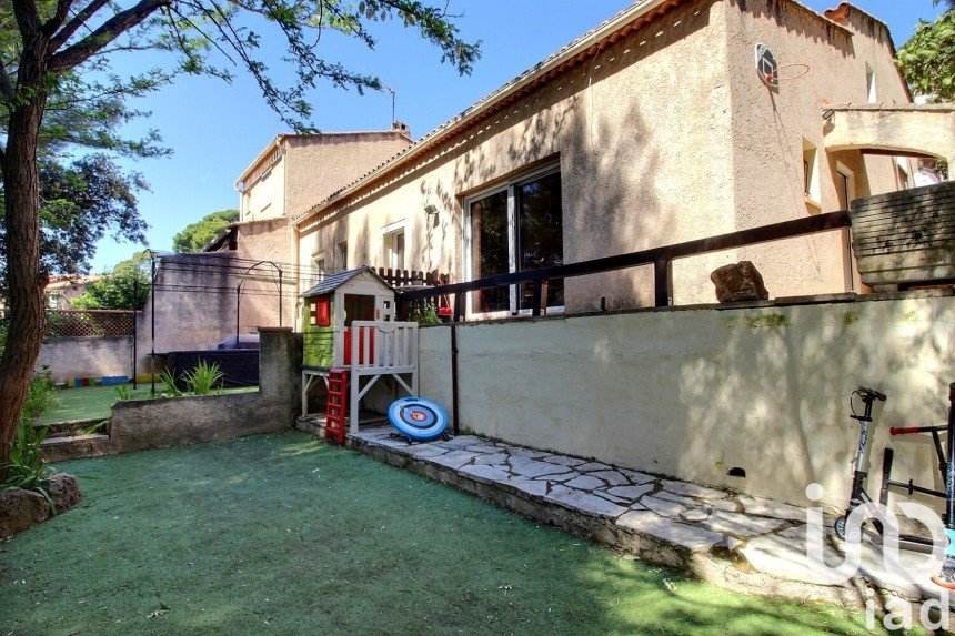 Maison traditionnelle 5 pièces de 134 m² à Toulon (83200)