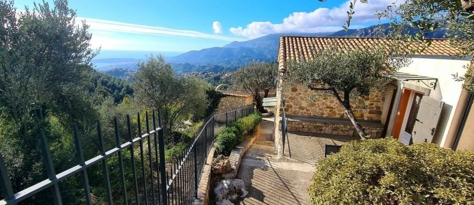 House 5 rooms of 206 m² in Menton (06500)