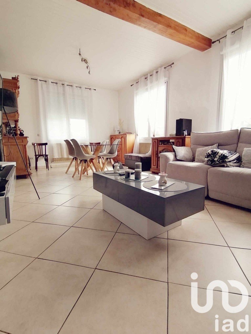 House 5 rooms of 85 m² in Condé-Folie (80890)