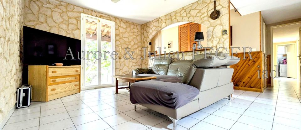 Traditional house 5 rooms of 94 m² in Bages (66670)