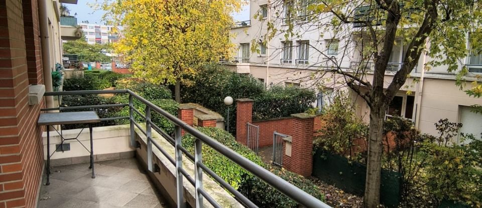 Apartment 4 rooms of 82 m² in Neuilly-sur-Marne (93330)