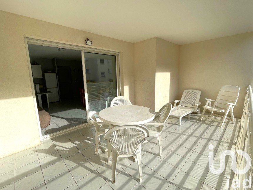 Appartement 2 pièces de 42 m² à Fréjus (83600)