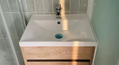 Appartement 2 pièces de 28 m² à Bordeaux (33000)