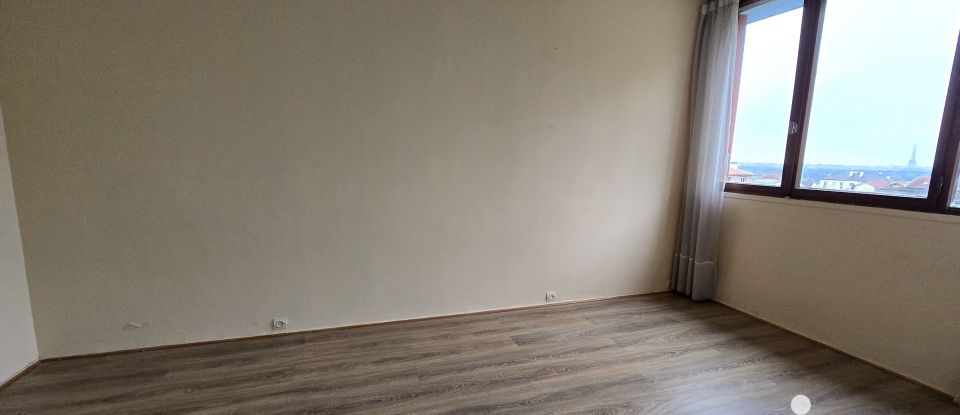 Appartement 3 pièces de 66 m² à Suresnes (92150)