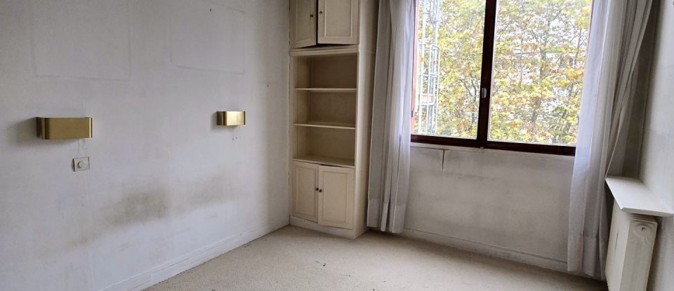 Appartement 3 pièces de 66 m² à Suresnes (92150)