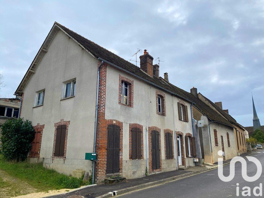 Maison de village 5 pièces de 60 m² à Villeneuve-les-Genêts (89350)