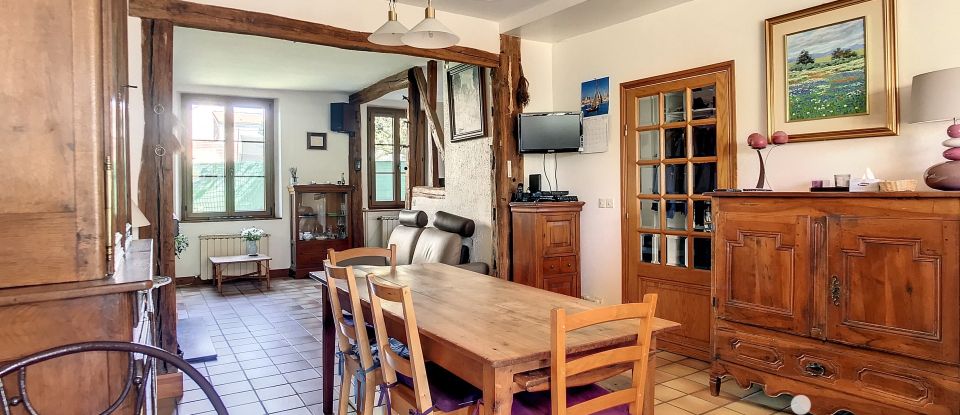 Traditional house 6 rooms of 130 m² in Chevry-Cossigny (77173)