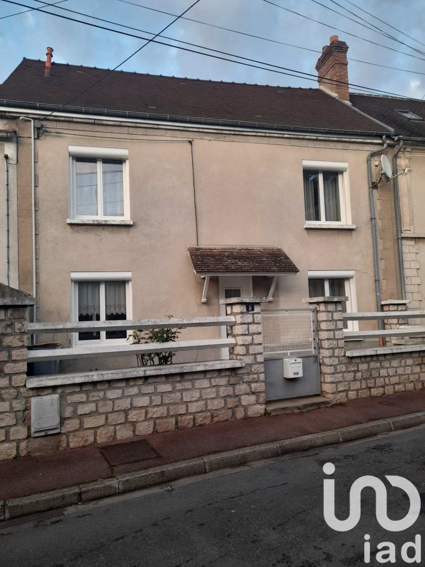 Maison de ville 4 pièces de 93 m² à Souppes-sur-Loing (77460)