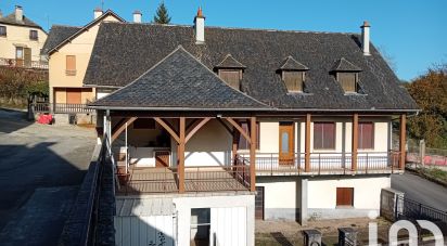 Maison de village 5 pièces de 155 m² à Montsalvy (15120)