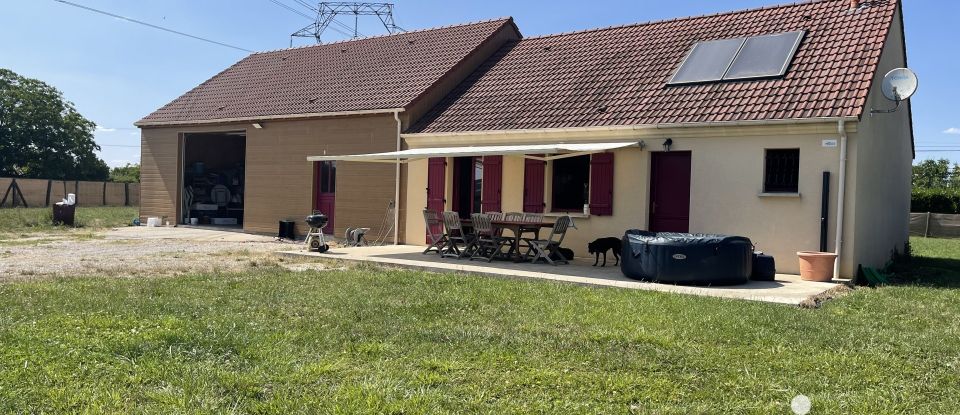 Pavillon 4 pièces de 76 m² à Égriselles-le-Bocage (89500)