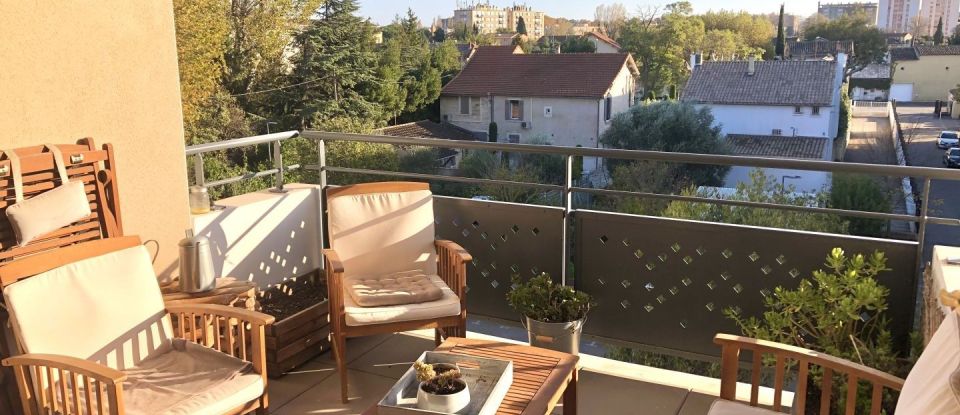 Apartment 3 rooms of 62 m² in Avignon (84000)