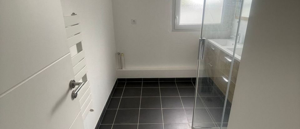 Appartement 4 pièces de 93 m² à Avrillé (49240)