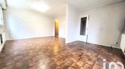 Appartement 3 pièces de 77 m² à Saint-Chamond (42400)