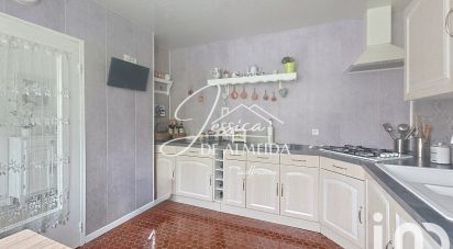 Maison traditionnelle 3 pièces de 80 m² à Le Plessis-Belleville (60330)