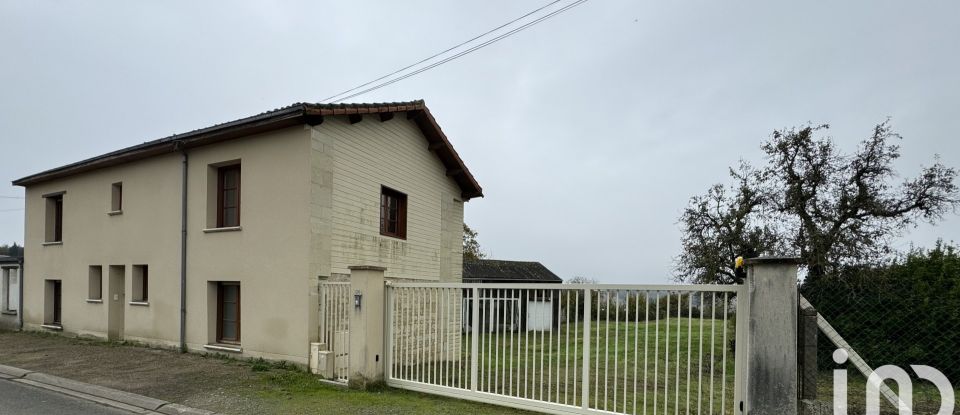 House 8 rooms of 166 m² in Saint-Léger-de-Montbrillais (86120)