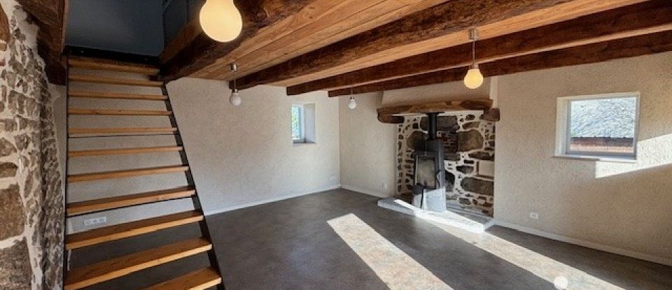 Maison traditionnelle 5 pièces de 126 m² à Montcel (63460)