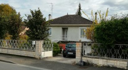 Maison traditionnelle 3 pièces de 77 m² à Moret Loing et Orvanne (77250)