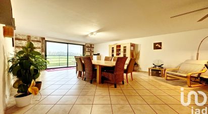 Farm 3 rooms of 102 m² in Fléville (08250)