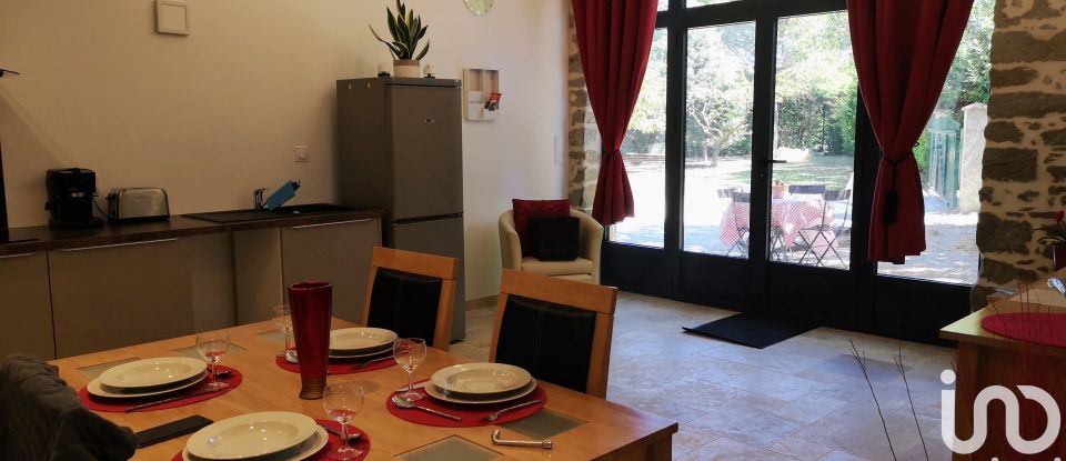 Village house 13 rooms of 405 m² in Sainte-Eulalie (11170)