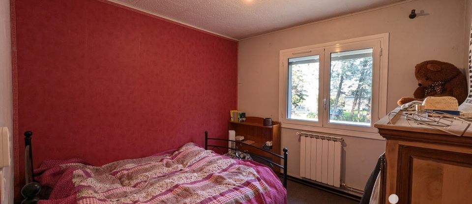 Mas 7 rooms of 221 m² in Lédenon (30210)