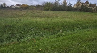 Land of 1,335 m² in Le Breuil (51210)