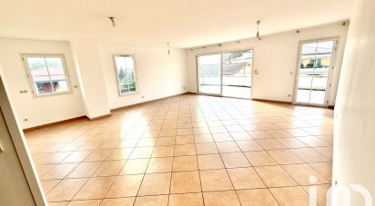 Appartement 7 pièces de 120 m² à Montélimar (26200)