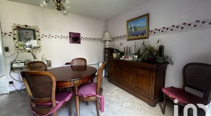 Traditional house 7 rooms of 120 m² in Cires-lès-Mello (60660)