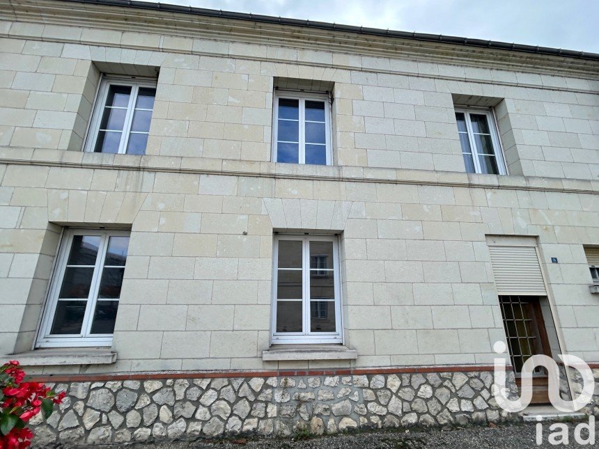 House 5 rooms of 220 m² in Saint-Nicolas-de-Bourgueil (37140)