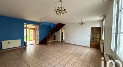 Maison 5 pièces de 220 m² à Saint-Nicolas-de-Bourgueil (37140)