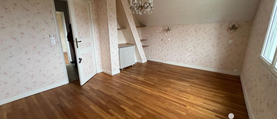 Maison 6 pièces de 108 m² à Domont (95330)