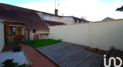 Maison 2 pièces de 63 m² à Nogent-le-Roi (28210)