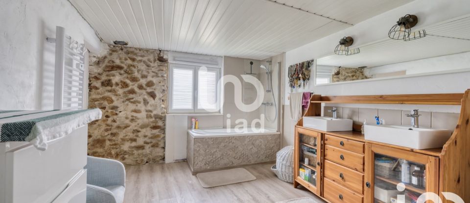 Maison 5 pièces de 181 m² à Pavant (02310)