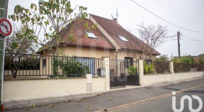 Maison traditionnelle 6 pièces de 105 m² à Ozoir-la-Ferrière (77330)