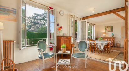 Maison 8 pièces de 148 m² à Orgeval (78630)