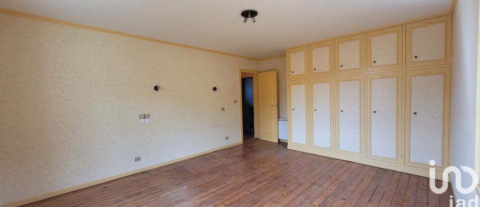 Maison de campagne 6 pièces de 135 m² à La Bonneville-sur-Iton (27190)