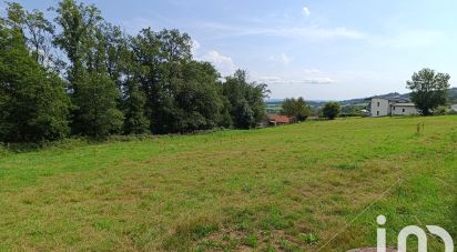 Terrain de 1 436 m² à Jussac (15250)