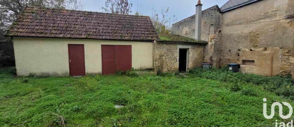 Village house 7 rooms of 132 m² in Meillant (18200)