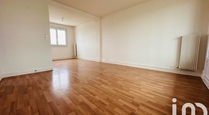 Apartment 4 rooms of 69 m² in Rennes (35000)