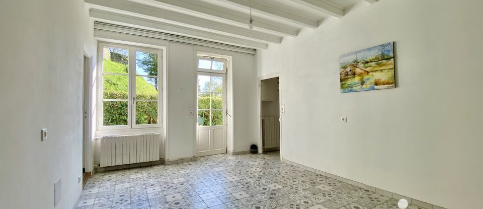 Maison 6 pièces de 175 m² à Vouvant (85120)