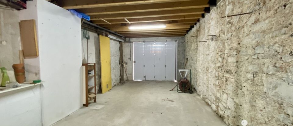 Maison 6 pièces de 175 m² à Vouvant (85120)