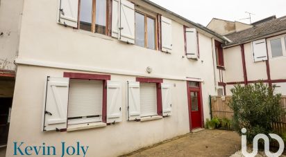 Apartment 1 room of 27 m² in Orléans (45000)