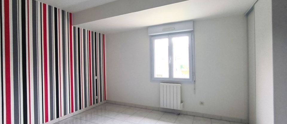 Maison 4 pièces de 113 m² à Nieuil-l'Espoir (86340)