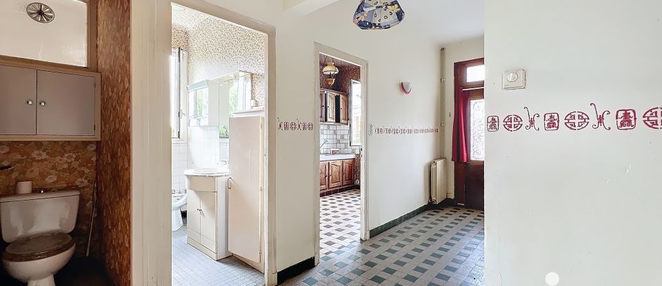 Traditional house 6 rooms of 129 m² in Chamberet (19370)