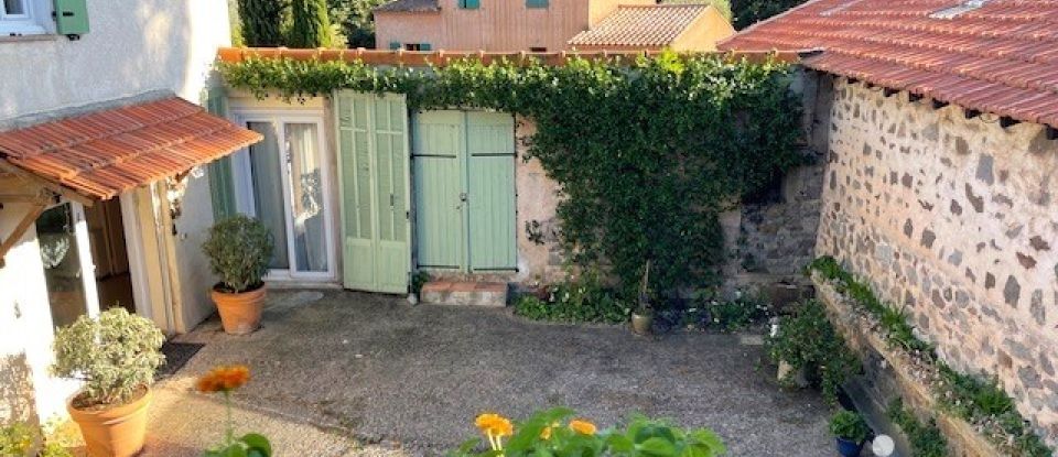 Gîte 7 pièces de 200 m² à Saint-Raphaël (83700)