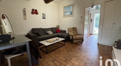 Mas 1 room of 27 m² in Nîmes (30900)